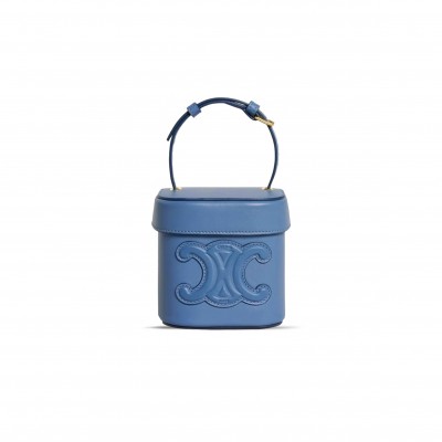CELINE SMALL CROSSBODY IN BOX TRIOMPHE SMOOTH COWHIDE 199263DU3.07DH (11*11*11)